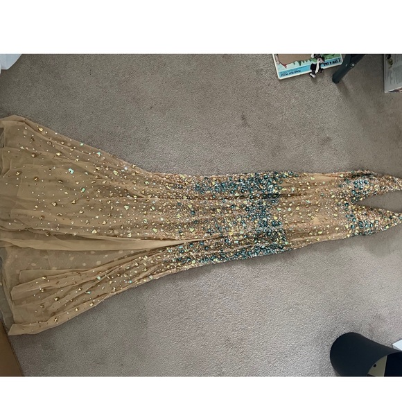 Prom Dress - Picture 6 of 7